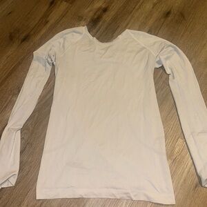 long sleeve white swiftly tech